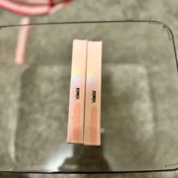 Queen Supreme Jeffree Star Supreme Gloss - 2 Available - NWT - Neon Pink - Picture 8 of 14